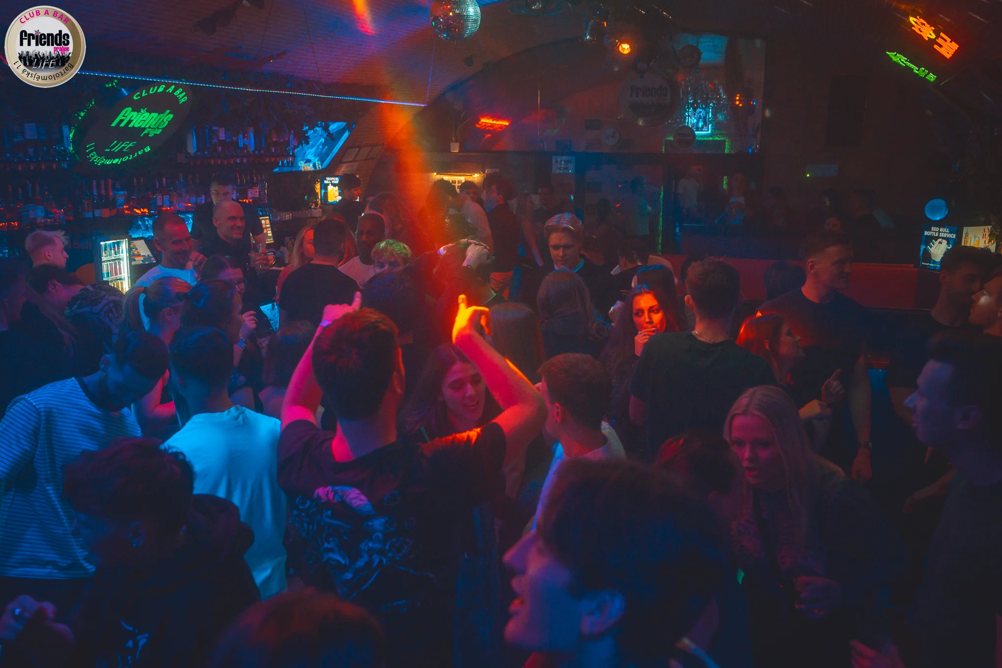 Oldies party with Terka & DJ Dejv