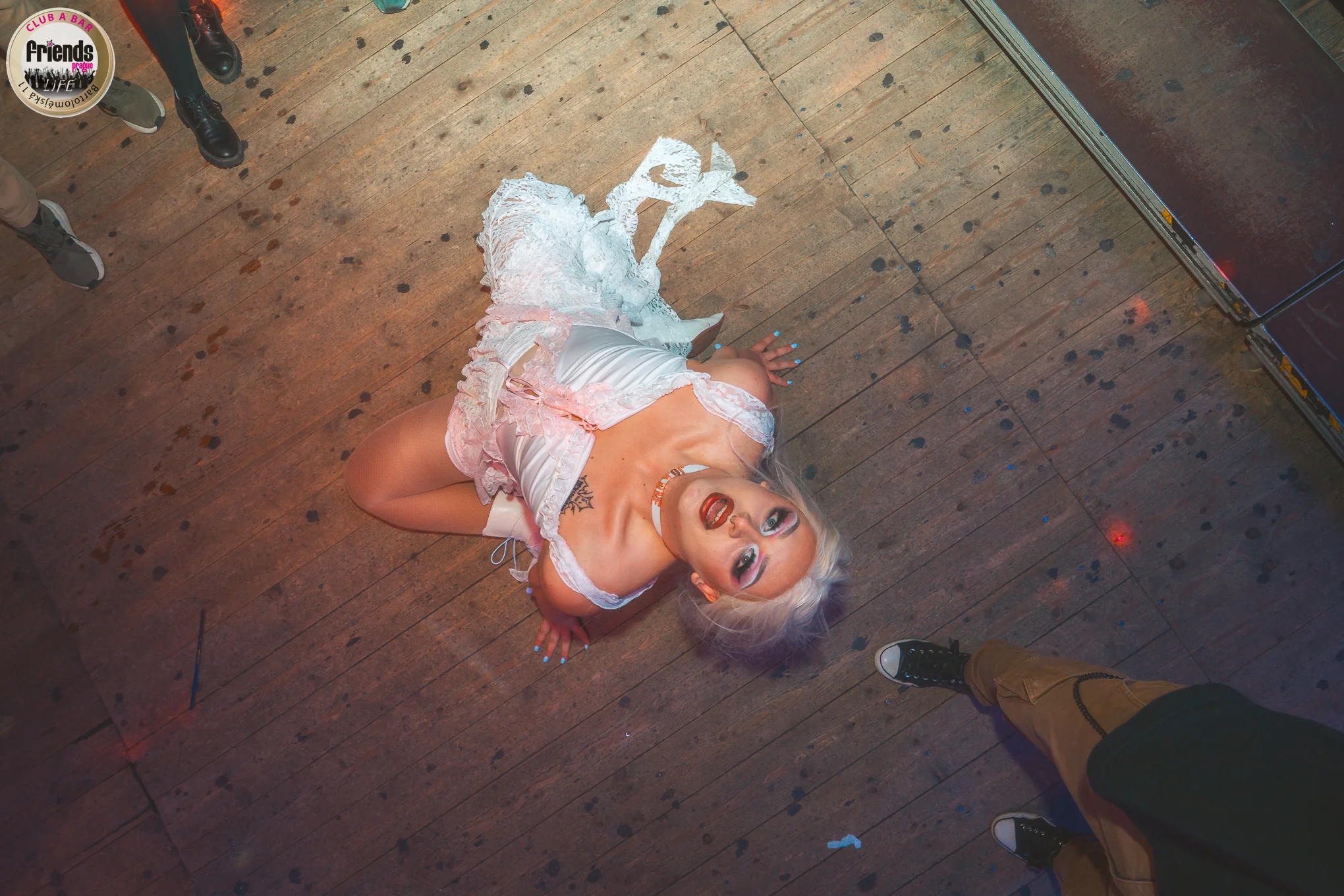 Drag show	Joanne & Melancholia